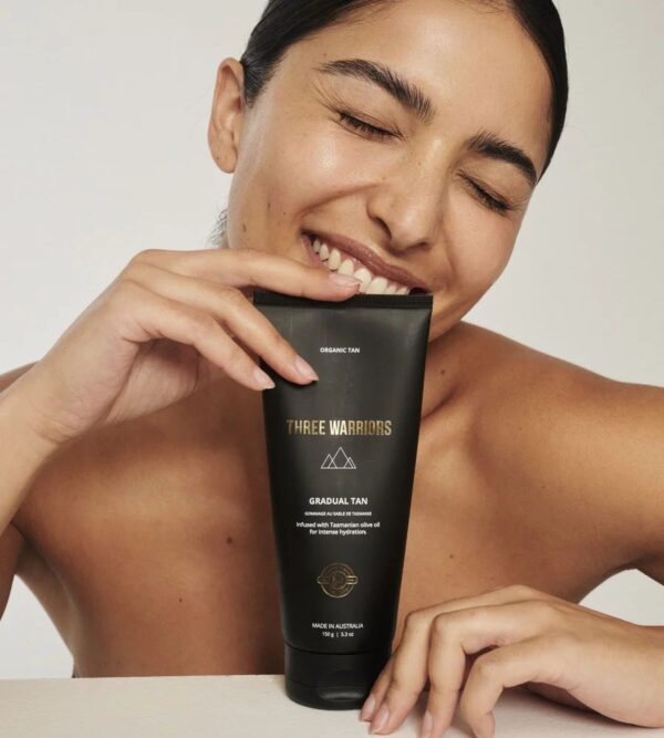 Natural Gradual Tan Přírodní samoopalovací krém (3)
