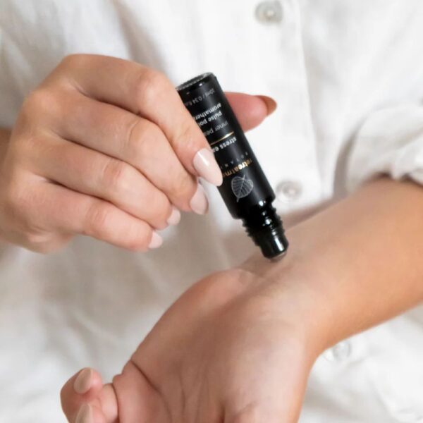 Stress Ease Pulse Point Aromatherapy Roller Oil - Aroma roll-on olej na uvolnění stresu 2